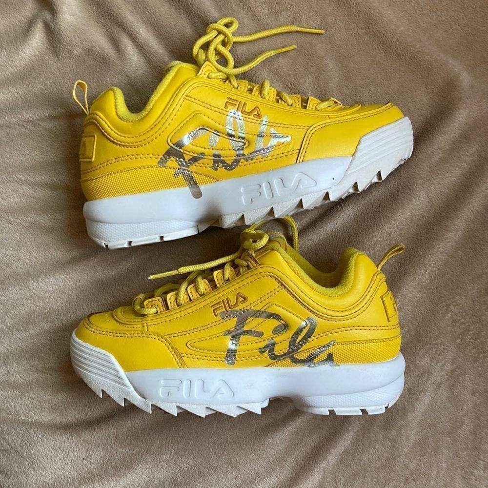 FILA DISRUPTOR II Script Athletic Shoes Yellow Women's Size 4